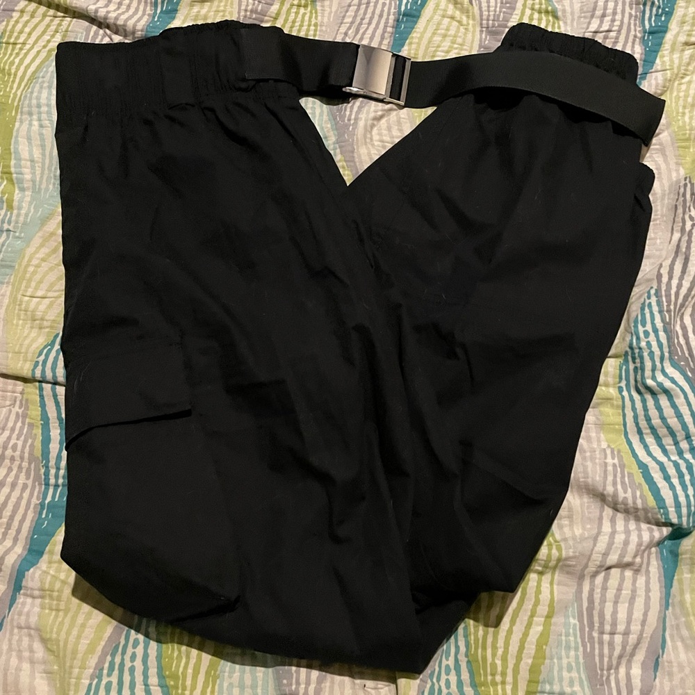 The Noa Cargo Pants